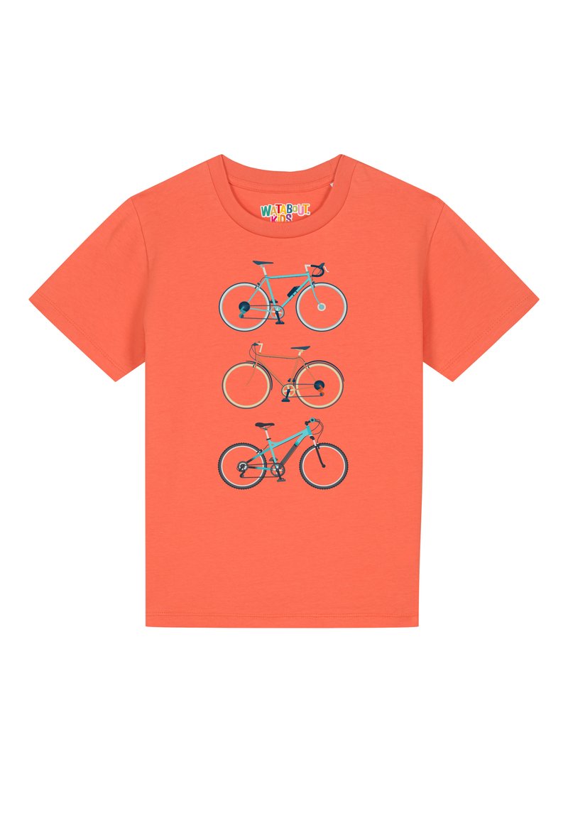 Koraalrood katoenen T-shirt met drie fiets graphic in blauw en zwart in verschillende stijlen: racen, stadsfietsen en mountainbiken. Korte mouwen.