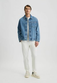 LIU JO Pantalones chinos - white