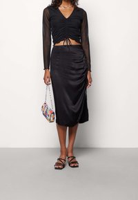 Hollister Co. Pouzdrová sukně - black