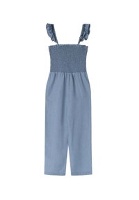 Plavi jumpsuit od chambray tkanine s nabrane na tijelu, volanastim naramenicama i širokim nogavicama. Glatka tekstura i lagani materijal.