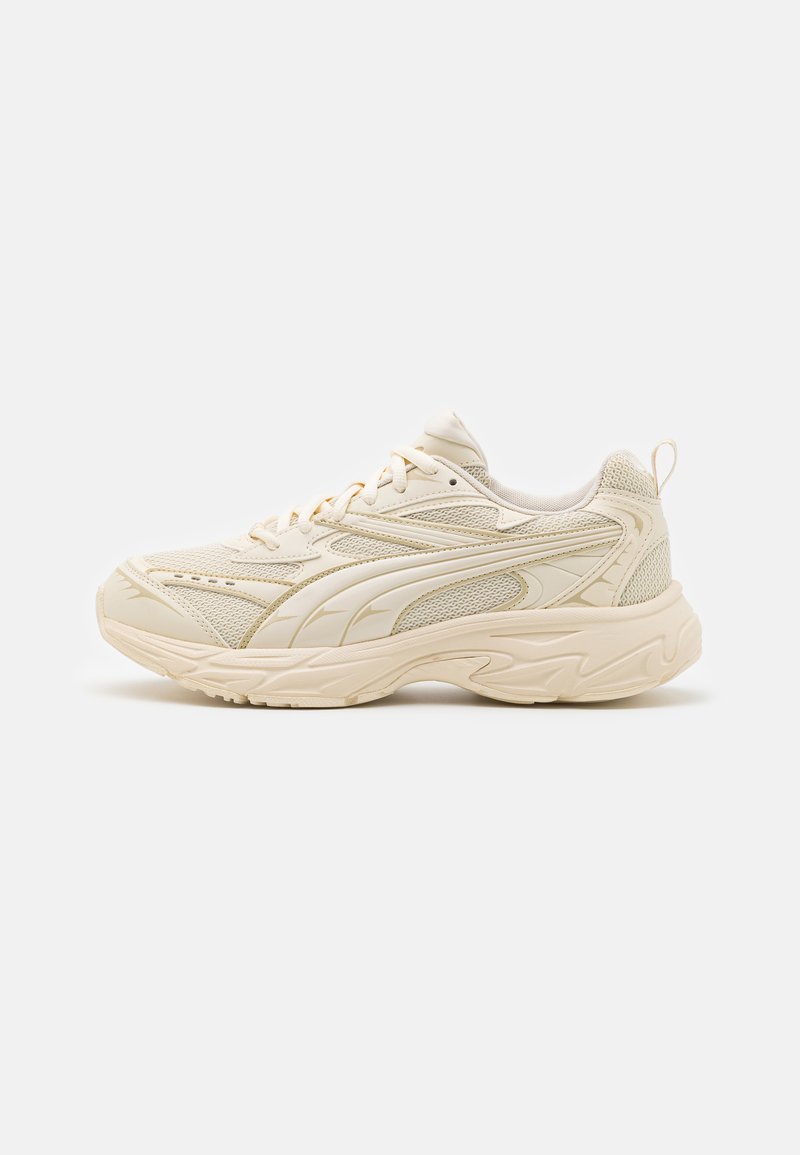 Puma MORPHIC BASE UNISEX - Sportcipő - alpine snow