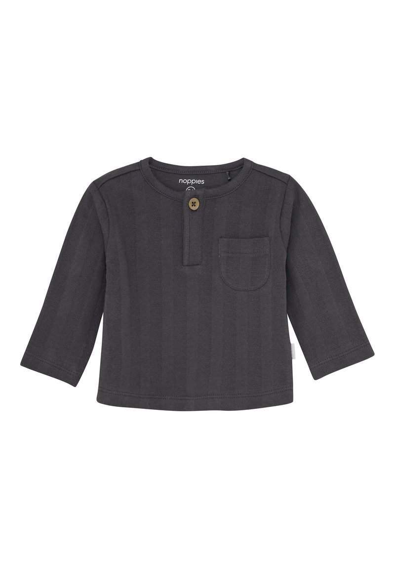 Donkergrijze babyshirt met lange mouwen, ronde hals, eenknops sluiting en een klein borstzakje.
