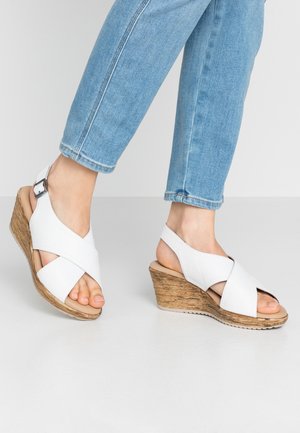 Clogs - white