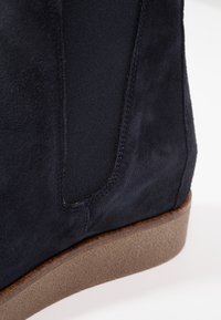 Unisa Bottines à plateau - dark blue