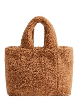 Brązowa torba z futrzanego materiału teddy, z krótkimi, miękko wyściełanymi uchwytami i prostokątnym kształtem.