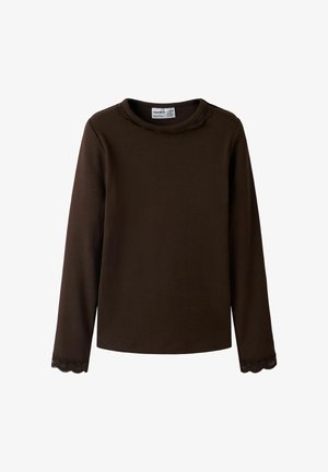 Mørkebrun langermet ribbestrikket skjorte med blonder på krage og mansjetter, rund hals og vanlig passform.