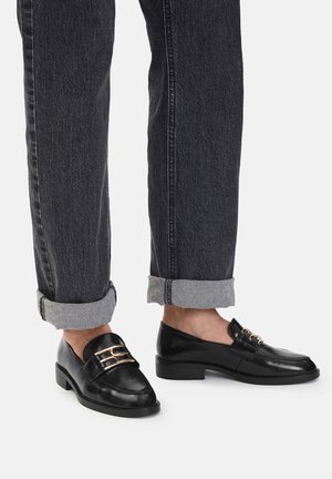 LOAFERS - Našuchovačky - black