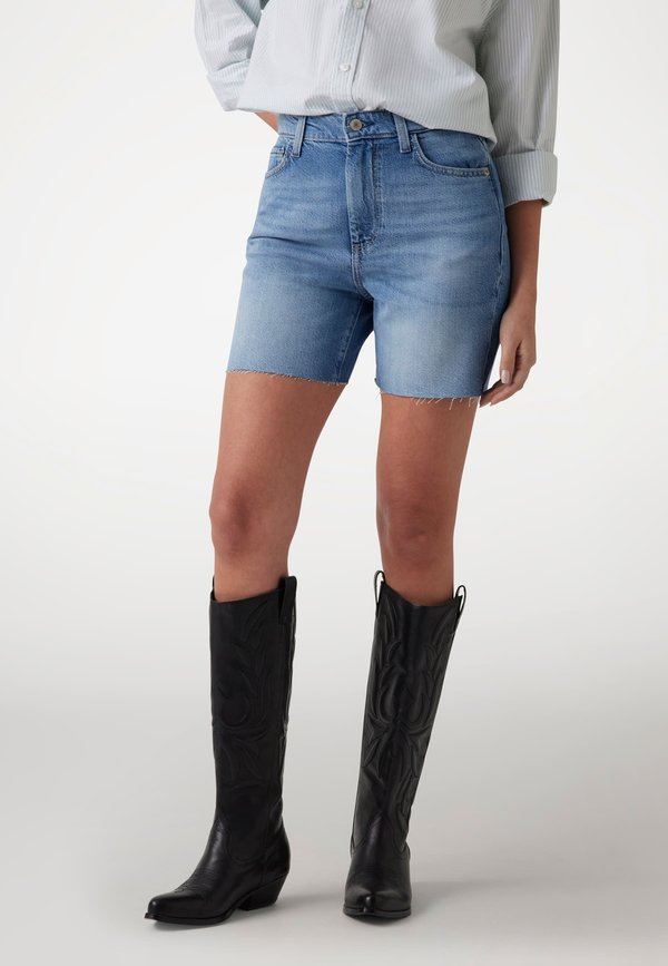 Jeans Shorts - himmelblau