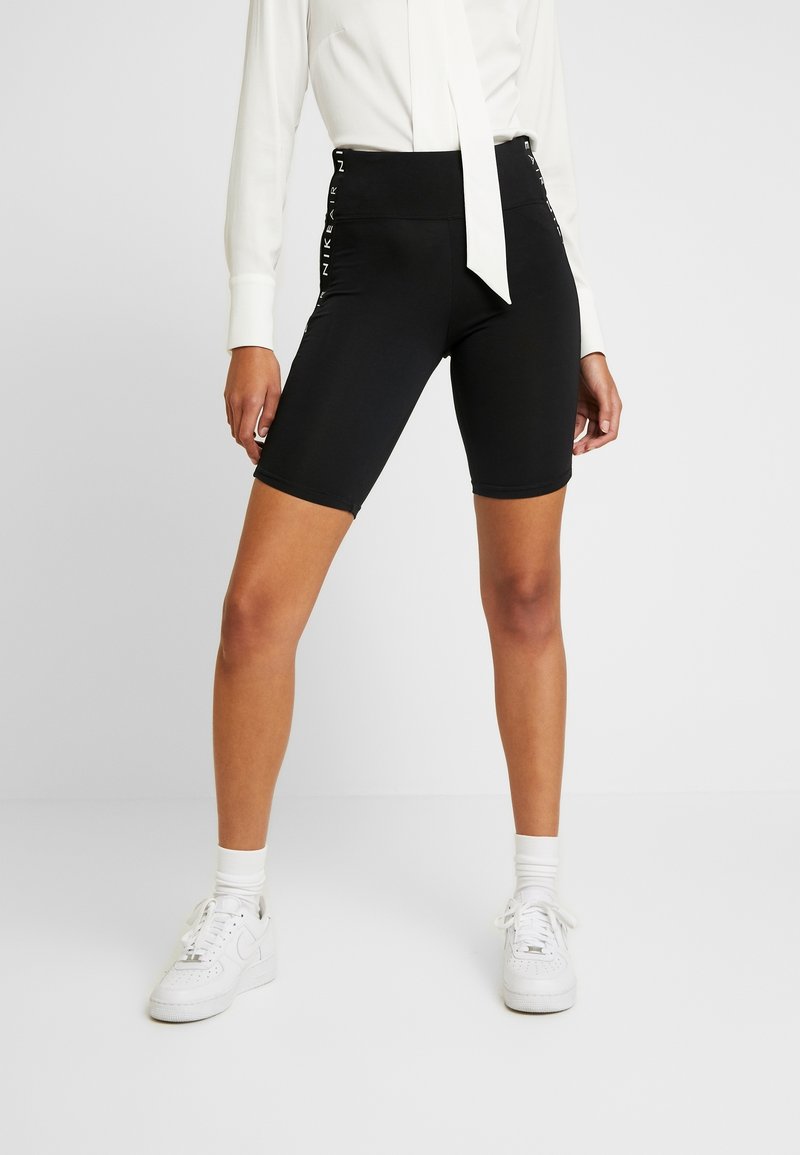 Nike Sportswear Shorts - black