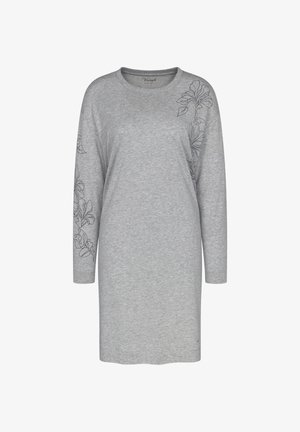 Grå långärmad klänning i mjukt tyg med rund halsringning. Har blommig broderi i svart på vänster sida och långa ärmar.