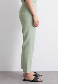 Marc O'Polo Pantalon classique - light green
