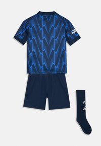 adidas Performance ARSENAL FC AWAY KIDS UNISEX SET - Sportske kratke hlače - night indigo/matte silver coloured