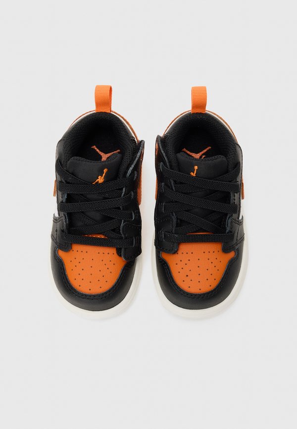 JORDAN 1 LOW UNISEX - Trainers2