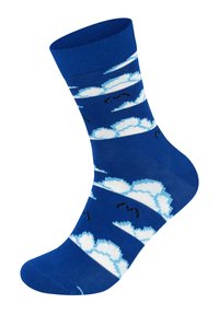 Blå bomuldsstrømpe med et skydesign i hvid og lyseblå, accentueret af sorte linjer, og med en ribbet manchet øverst.