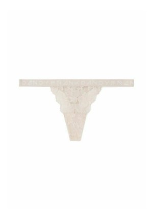Tanga en dentelle rose clair avec motif floral ; il présente une taille douce étiquetée "DANDYFRANK" dans une couleur claire.