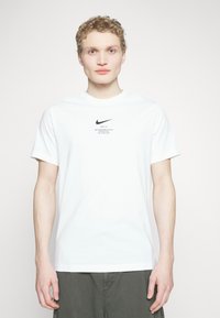 Nike Sportswear TEE - Print T-shirt - white