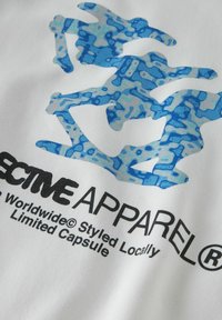 LMTD LOOSE FIT - Felpa con cappuccio - white alyssum