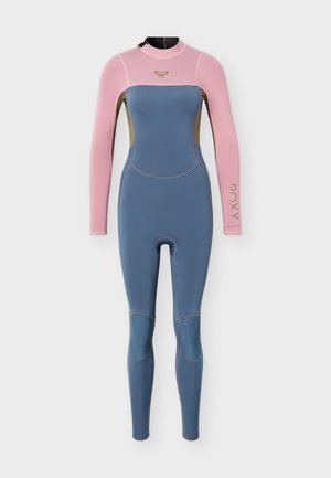 Vollständiger Neoprenanzug mit pinkem Oberteil, blauen Beinen, langen Ärmeln, hohem Kragen, Knieschutz und goldenem "Roxy"-Logo am linken Arm.