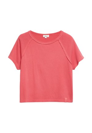 Korallrosa T-Shirt mit kurzen Ärmeln und Rundhalsausschnitt, Raglanärmel und kleinem Stoffetikett nahe dem Saum.