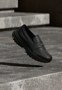 Sélectionné, black