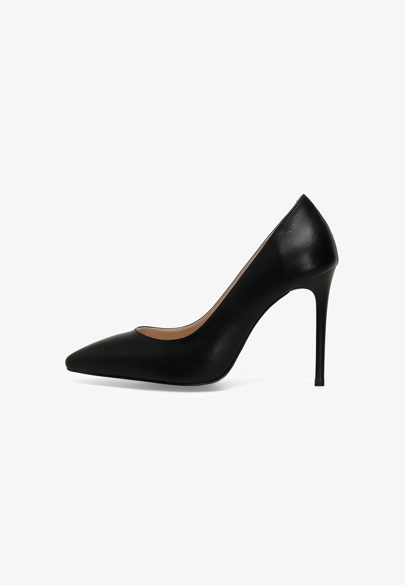 Nine West Obuv na vysokom opätku - black