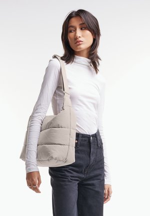 GOT BAG PUFFER SQUARE - Cabas - scallop