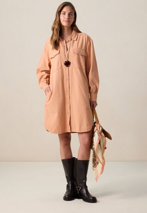 MIDI - Robe chemise - hellorange
