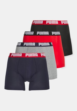 Vier Paare Boxer-Shorts in Marineblau, Grau, Rot und Schwarz. Mit breiten, markenbedruckten Taillengummis in kontrastierenden Farben. Glatte Stoffoberfläche.