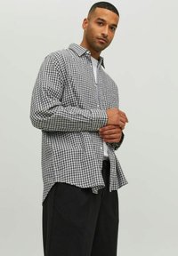 Jack & Jones KARIERTE - Košile - black