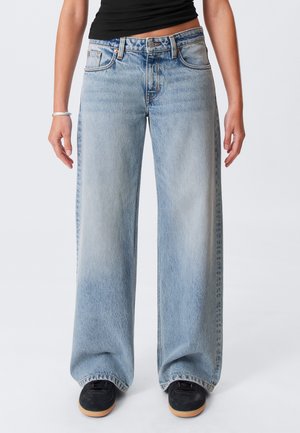 IMOO LOW RISE LOOSE  - Široke nogavice - fresh blue