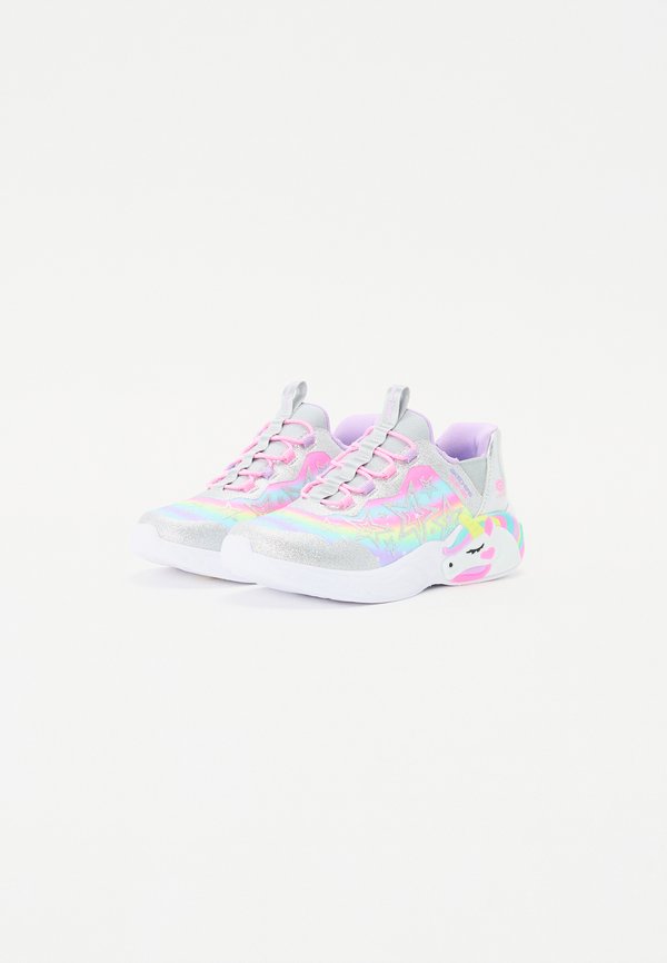 LIGHT UP UNICORN DREAMS - Trainers2