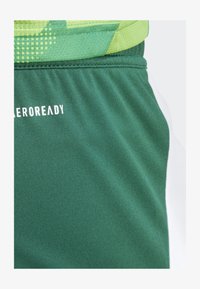 Δεν επιλέχθηκε, team dark green/white