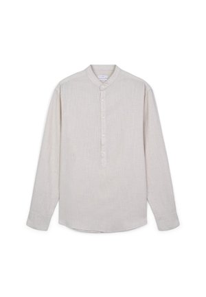 Camicia lunga beige chiaro con colletto alla cinese, apertura frontale con bottoni e tessuto strutturato. Design semplice, senza motivi o decorazioni.