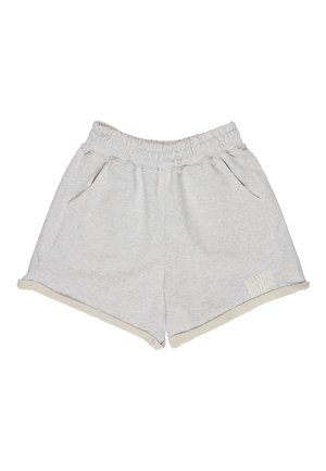 Shorts décontractés gris clair avec taille élastique, poches latérales et ourlets roulés avec petit logo blanc sur la partie inférieure de la jambe gauche.