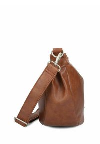 Braune Leder-Umhängetasche mit verstellbarem Riemen und silbernem Metallverschluss vor einem weißen Hintergrund.
