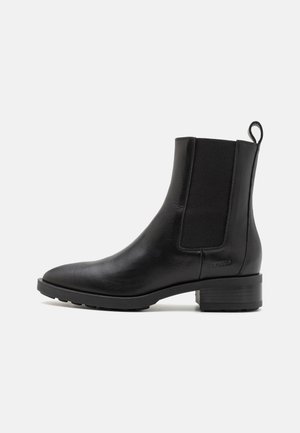 CPH326 - Cowboy/biker ankle boot - black