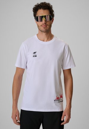 4F, - T-shirt z nadrukiem