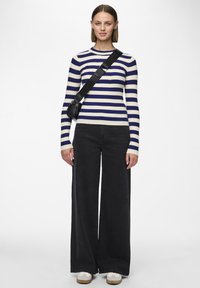 Pieces PCSELMA - Flared jeans - black denim