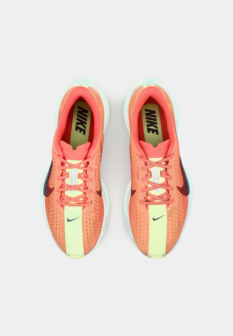 Nike Performance PEGASUS PLUS - Silniční běžecké boty - bright crimson/cave purple/lime blast/mint/hyper orange/barely volt
