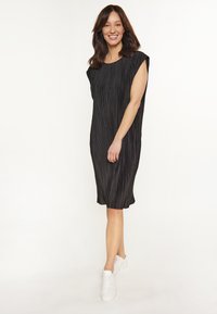 usha Rochie de zi - black