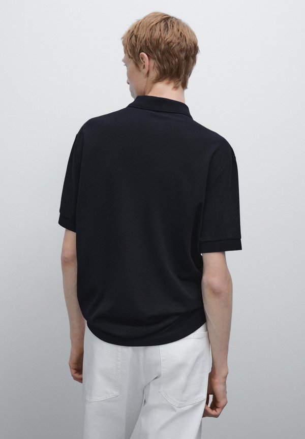 SHORT SLEEVE MICRO-TEXTURED - Polo shirt2