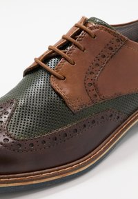bugatti BASILEO COMFORT - Schnürer - brown/dark green