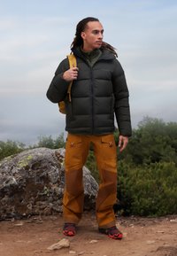 Peak Performance RIVEL JACKET - Down jacket - olive extreme