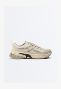 Ikke valgt, light brown