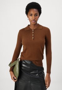 pure cashmere CLASSIC SWEATER - Pulóver - deep camel