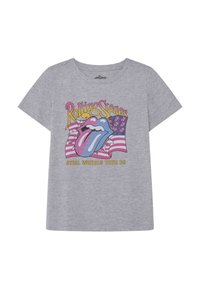 Camiseta gris con el logo colorido de los Rolling Stones, gráfico de lengua combinado con un diseño de bandera estadounidense, y el texto "Gira Steel Wheels 89".