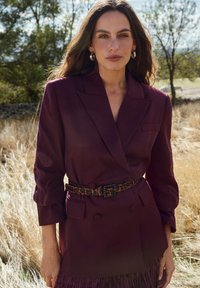 Alma en Pena Kurzmantel - Bordeaux