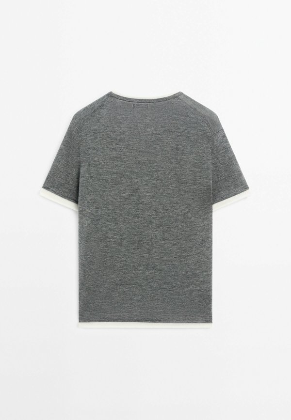 DOUBLE-EFFECT - Basic T-shirt3