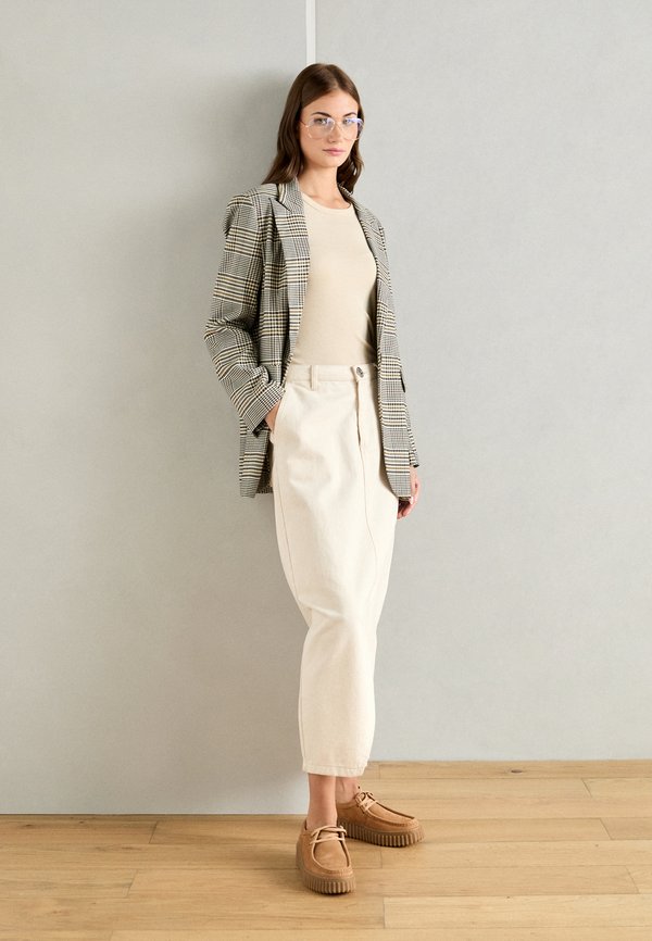 TORHILL BEE - Casual lace-ups - light tan2