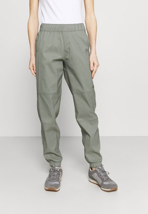 CLASS JOGGER - Bukse - agave green